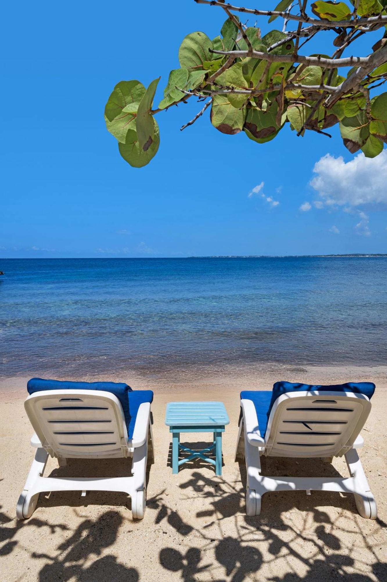 Ocean Cliff Hotel Negril Limited - Adults Only Екстериор снимка