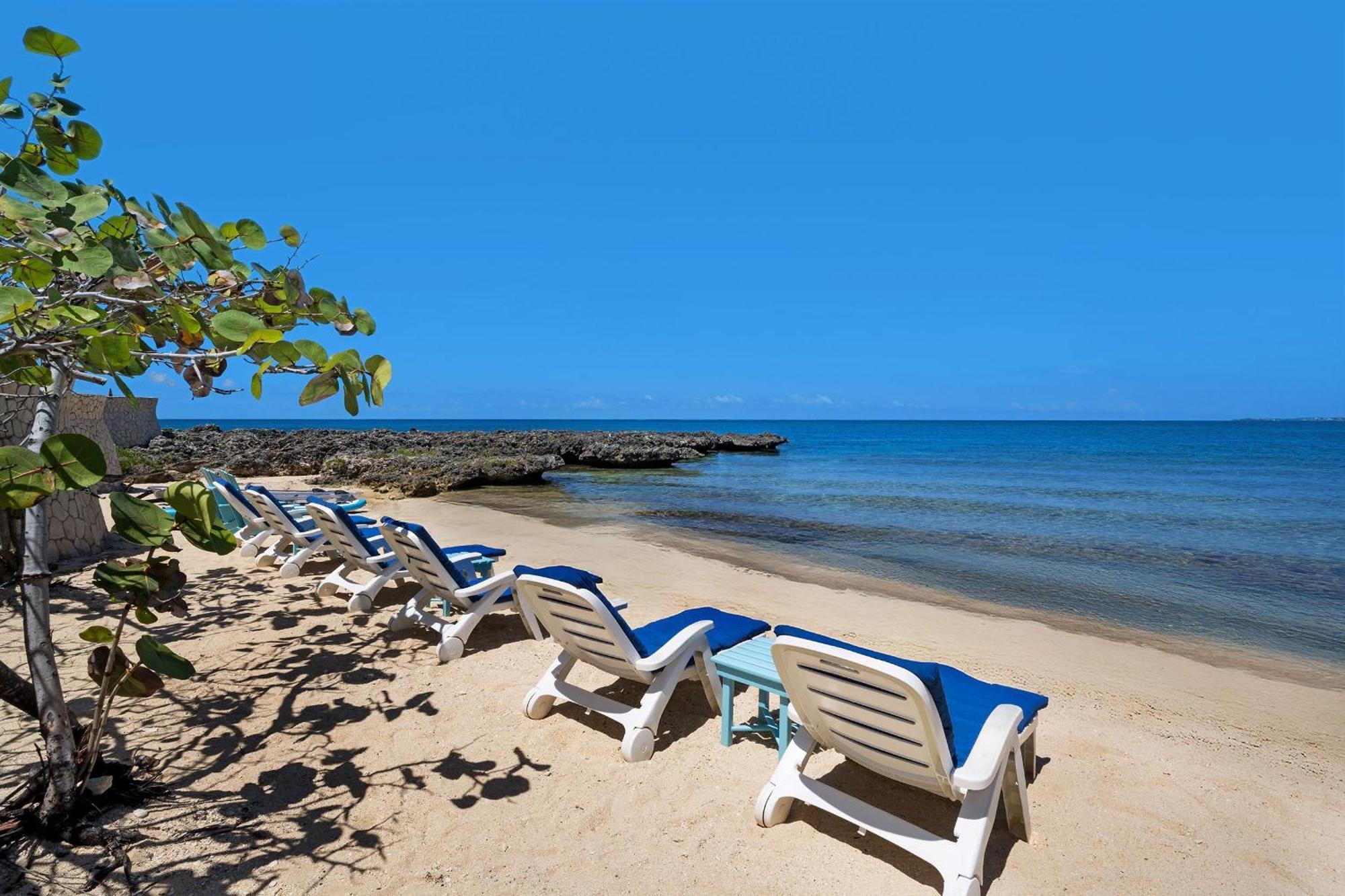 Ocean Cliff Hotel Negril Limited - Adults Only Екстериор снимка