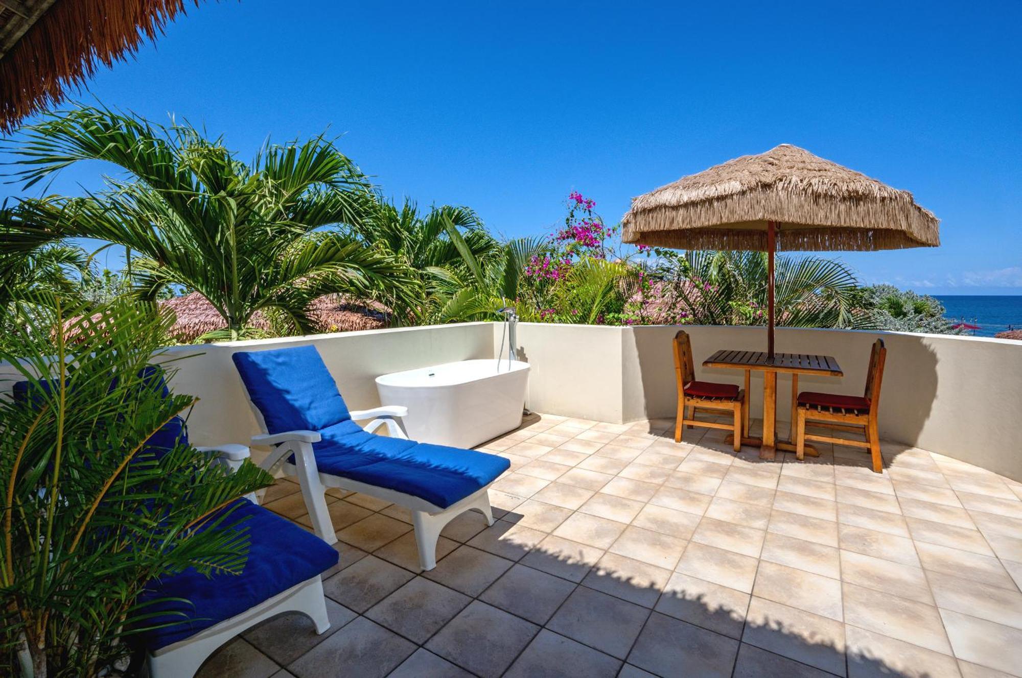 Ocean Cliff Hotel Negril Limited - Adults Only Екстериор снимка